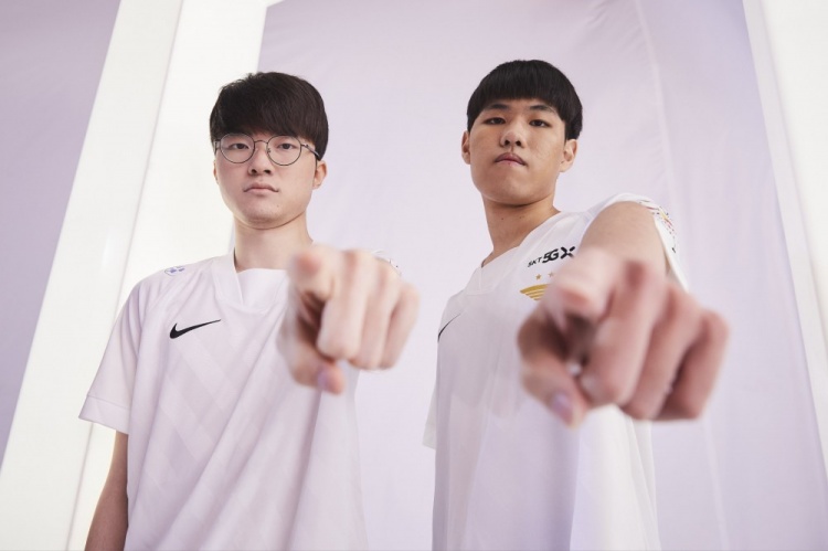 承担更多的 承担更多的