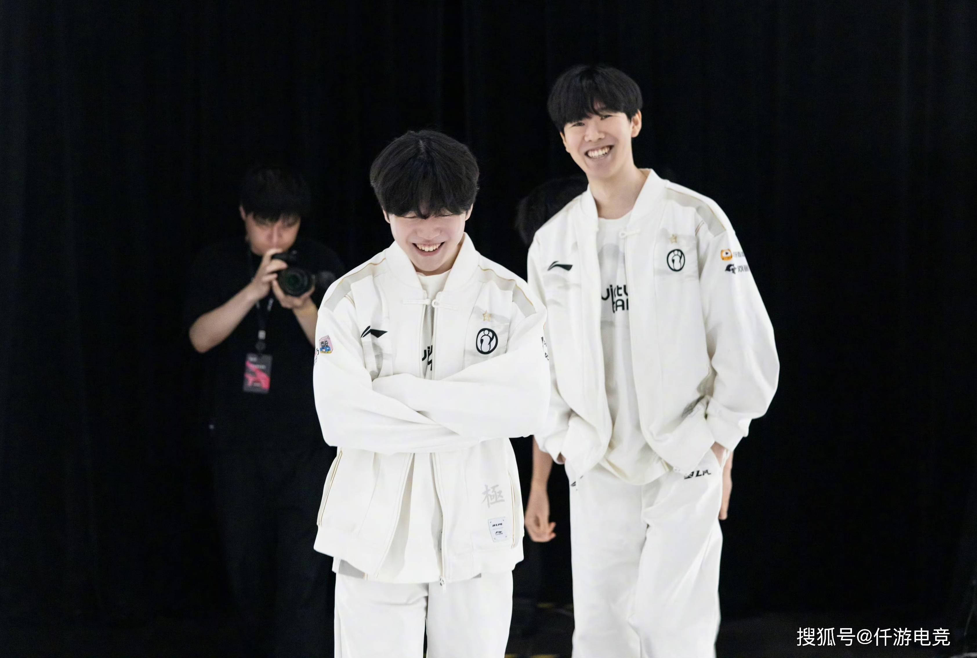 视他在球队 视他在球队