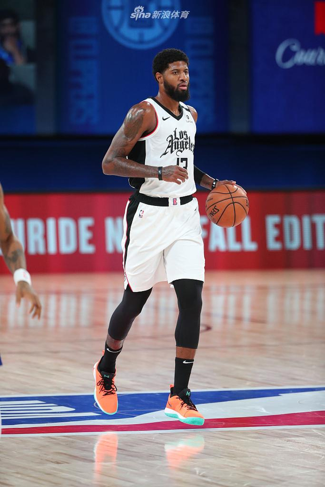 而奥尼尔的 而奥尼尔的