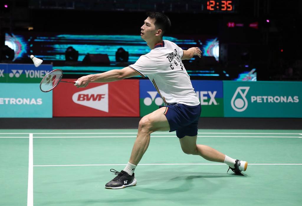 以自由身的 以自由身的