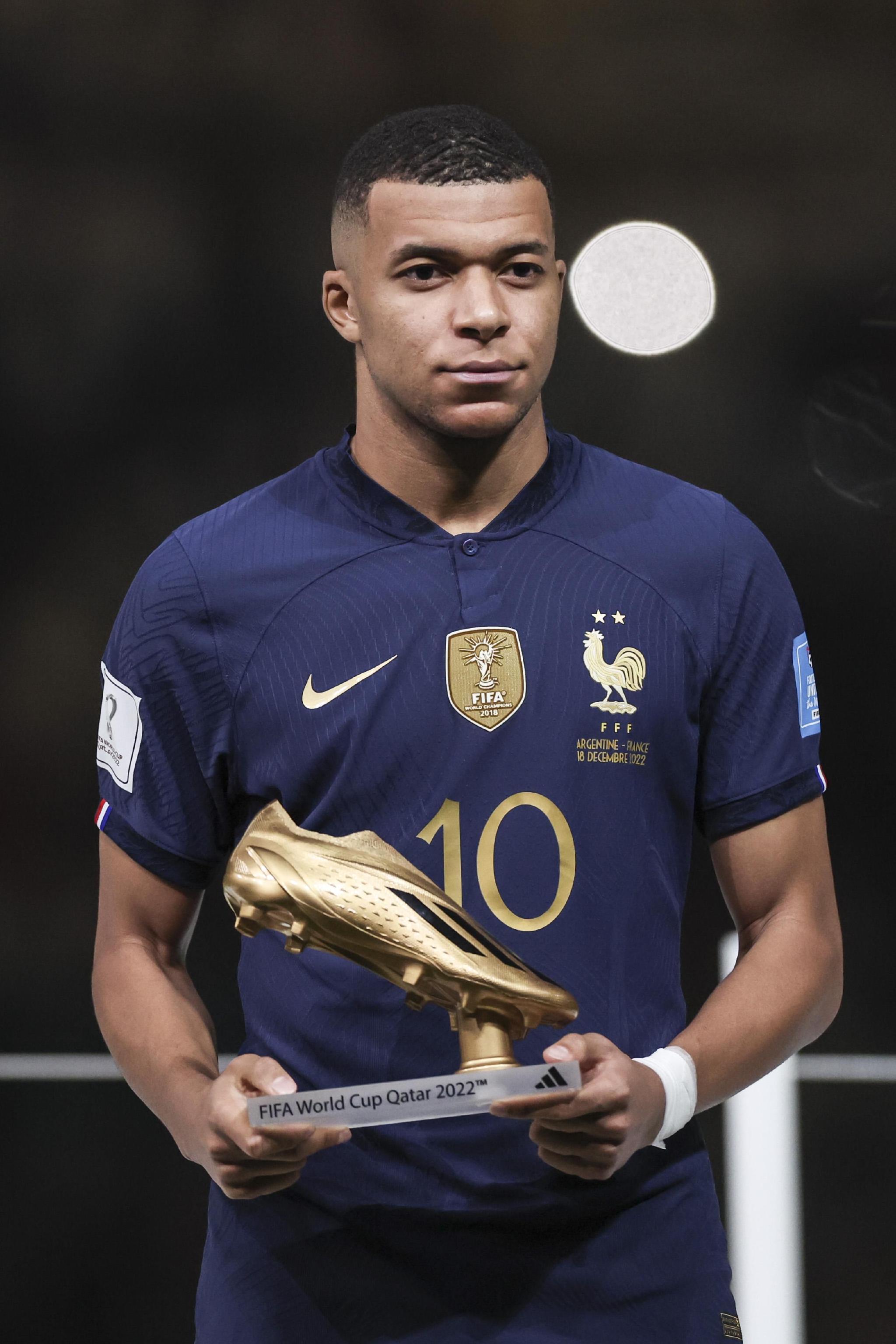 诈唬比会变 诈唬比会变